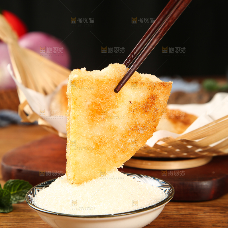 筷子上夹着黄金糯米糍粑