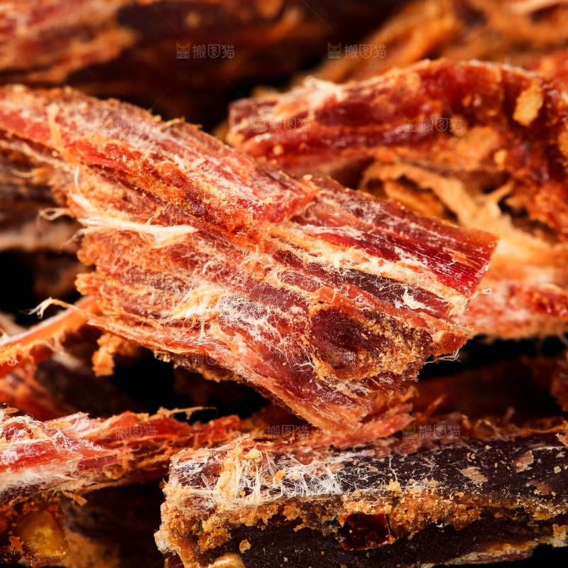 一堆麻辣牛肉干