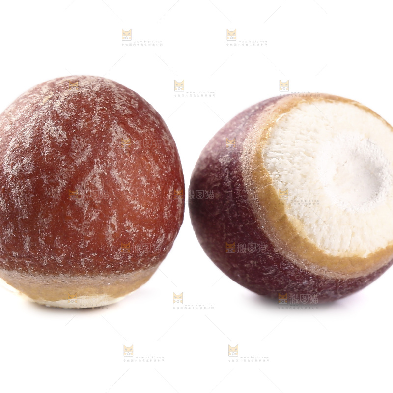 白底上放着芡实