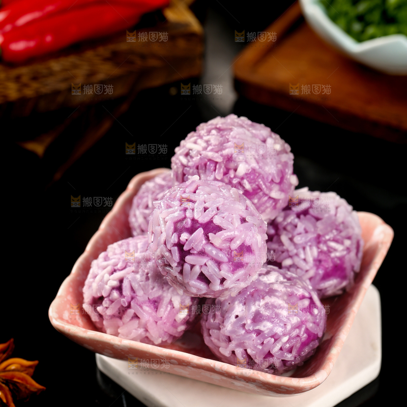 一盘紫薯丸子