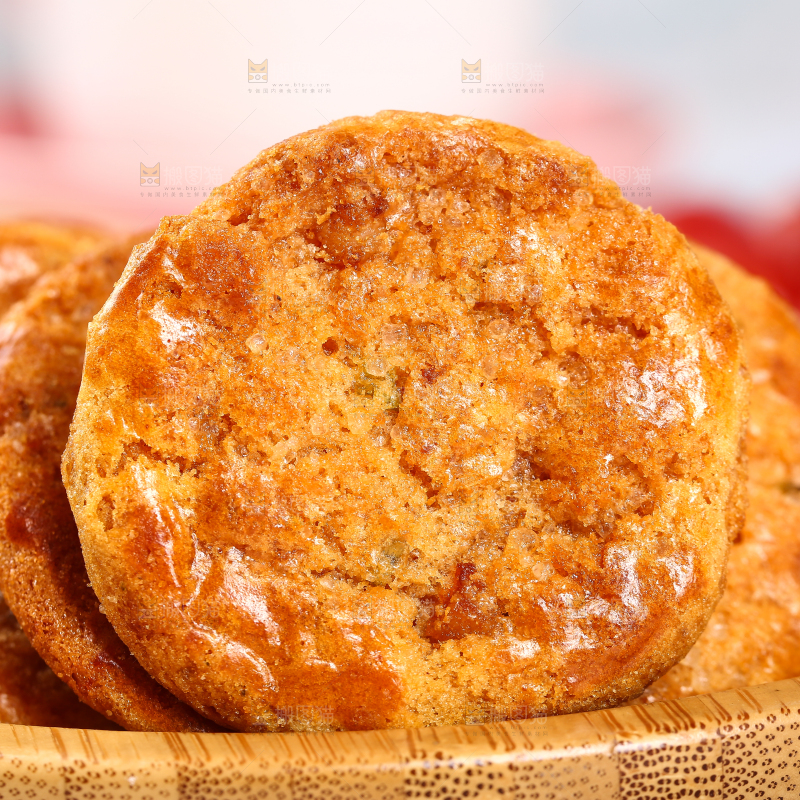一盘广式鸡仔饼