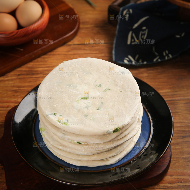 一盘葱花饼