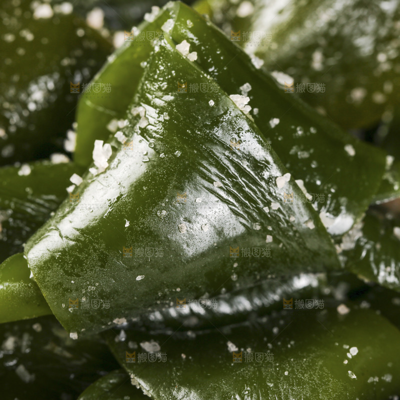 一盘盐渍海带扣