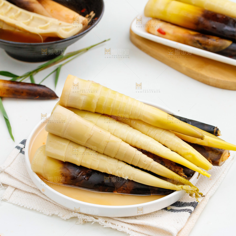 一盘老汤味手剥笋