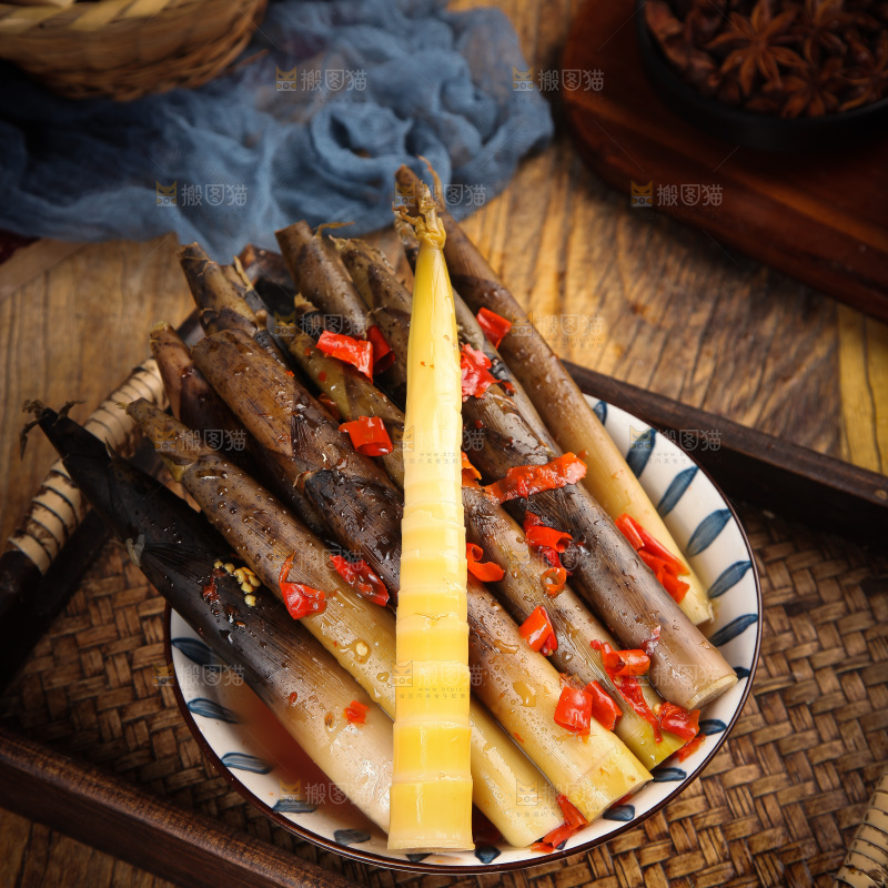 一盘香辣味手剥笋
