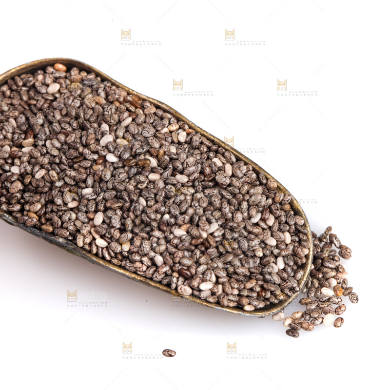 白底上勺子里装着进口奇亚籽