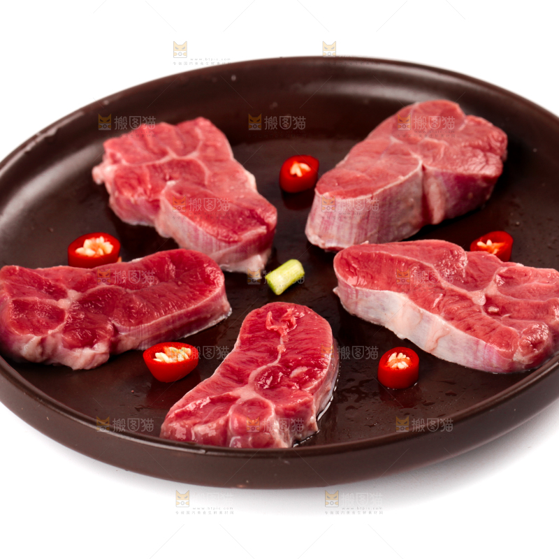盘子里装着牛肉