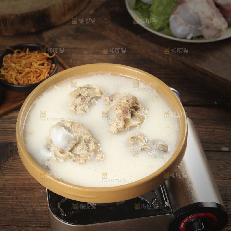 一锅筒骨汤