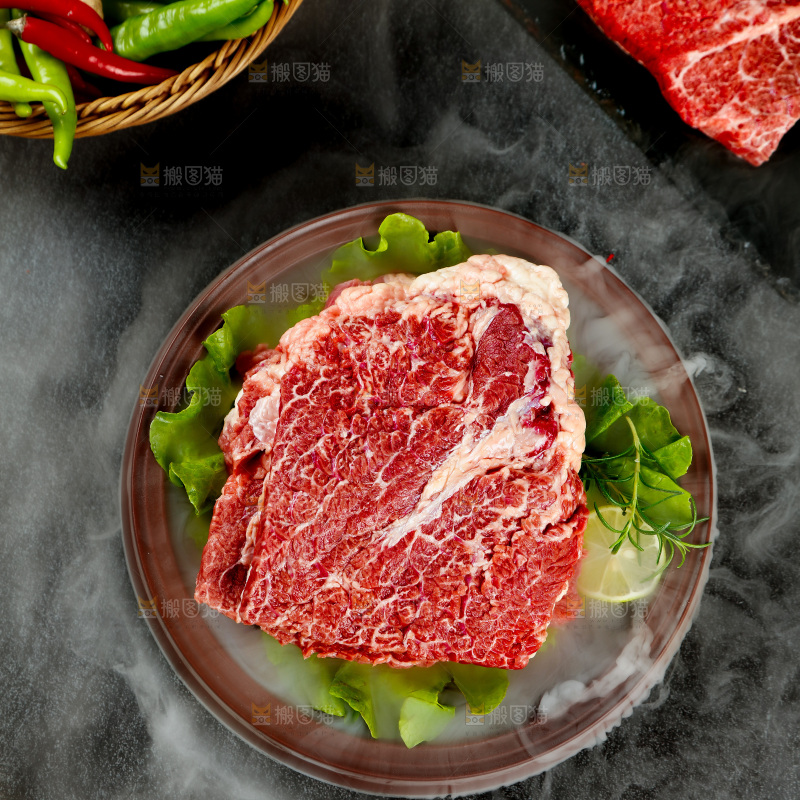 新鲜的牛腩肉