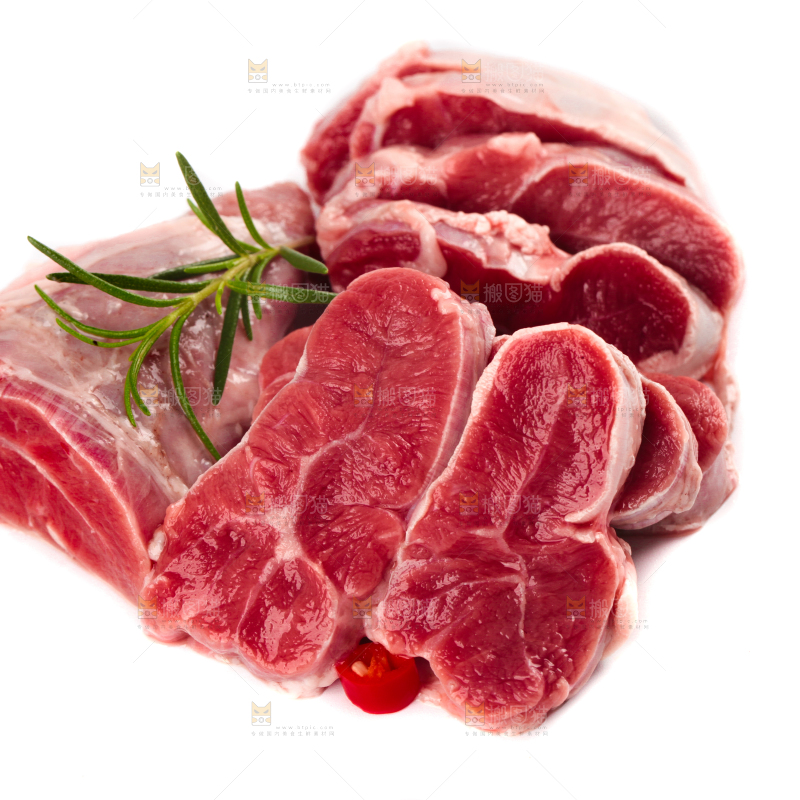 白底上放着新鲜牛腱子肉