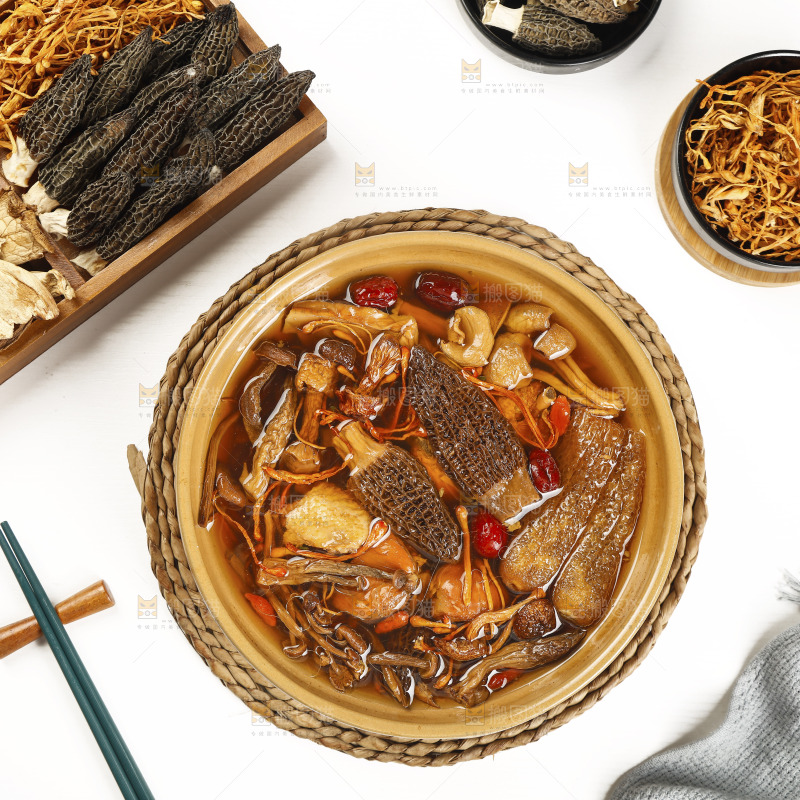 一碗山珍菌汤