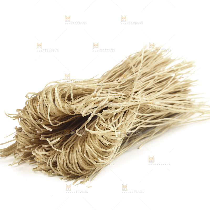 白底上放着红薯粉丝