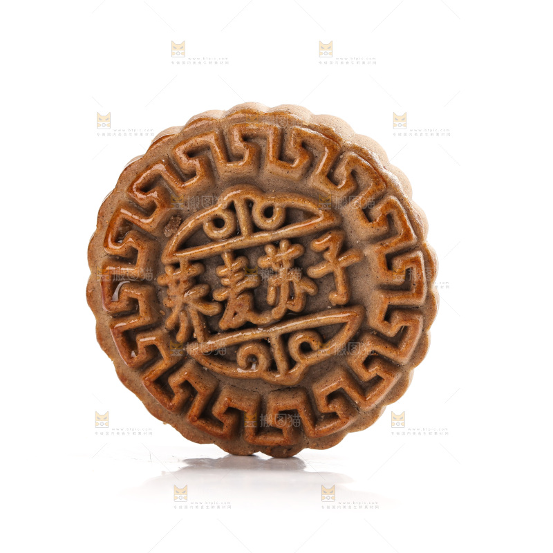 白底上的荞麦苏子月饼