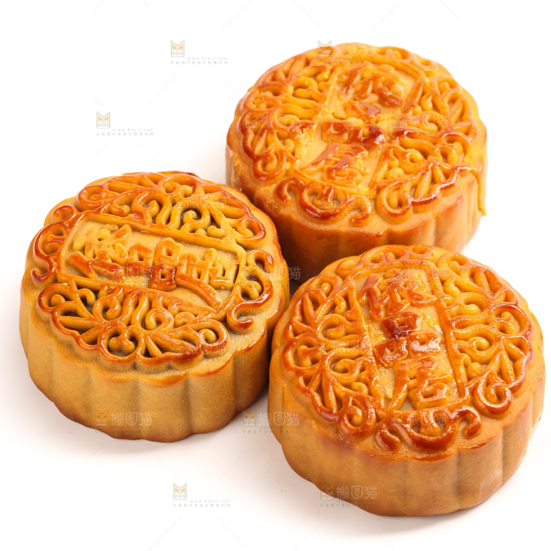 白底上的广式蛋黄月饼