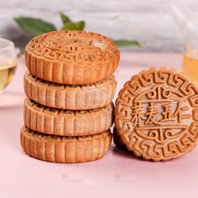 浅底上的荞麦五仁月饼