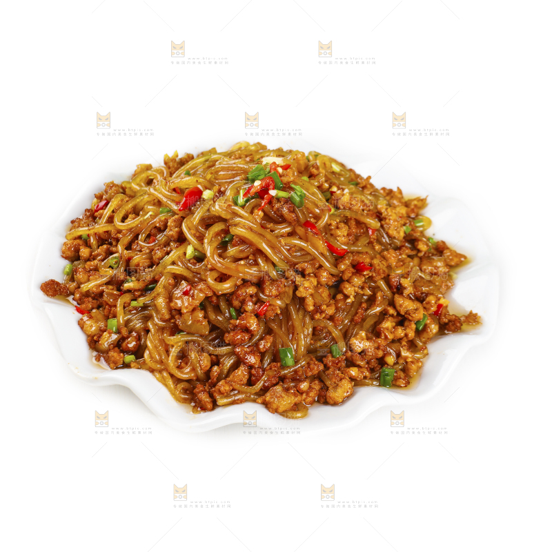 白底上放着一盘肉末粉丝