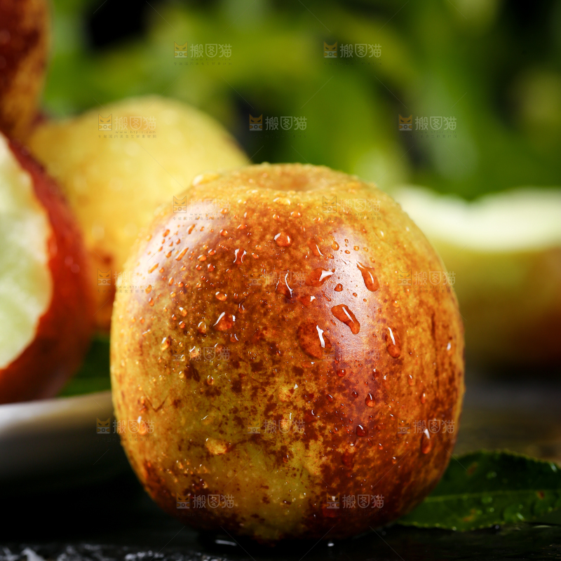 黑底上的冰糖冬枣