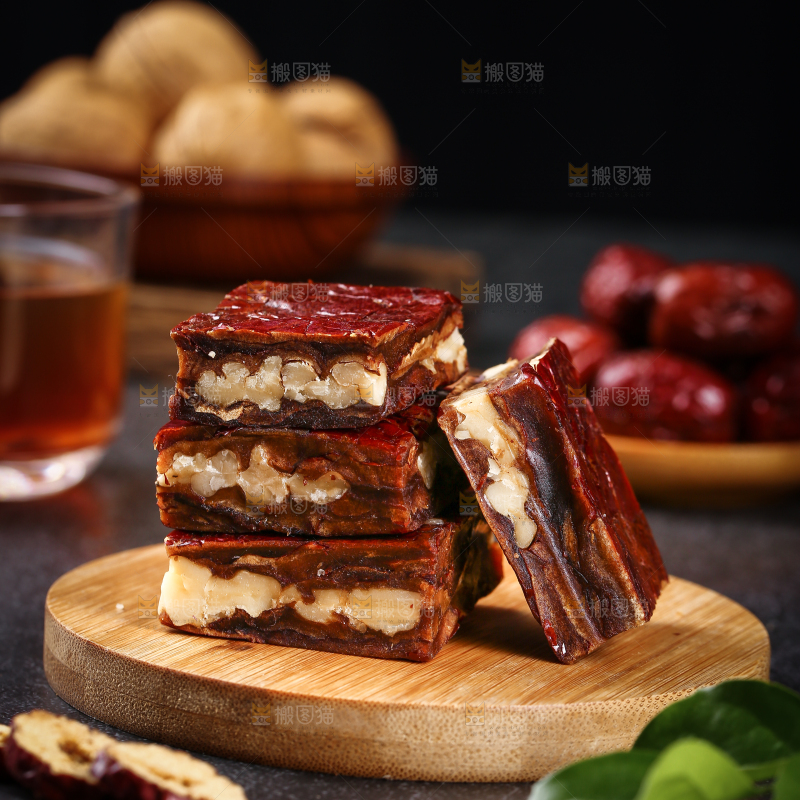 木底上的枣仁派