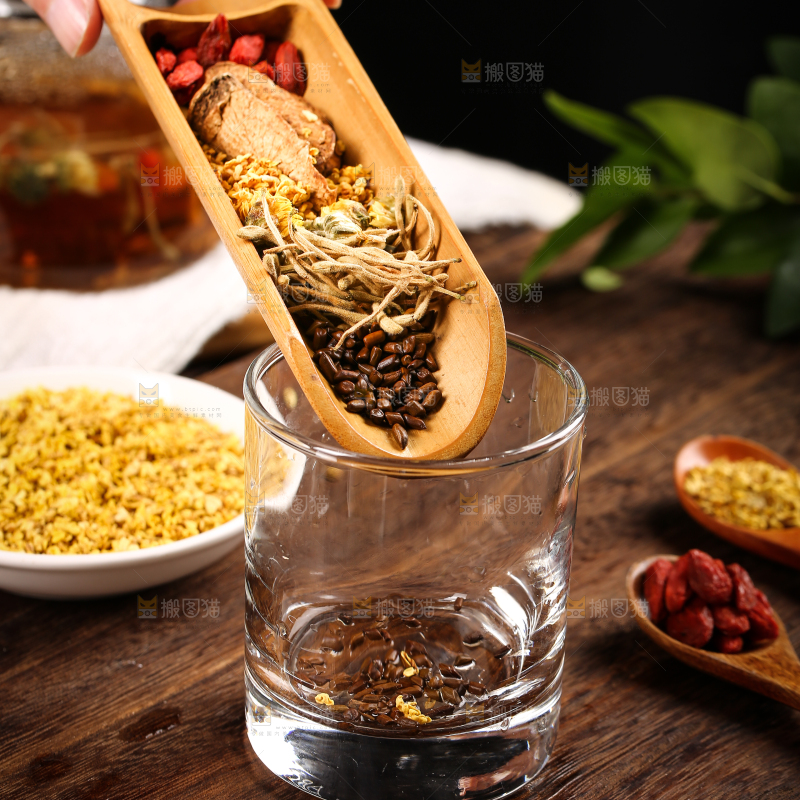 竹勺里的花茶食材