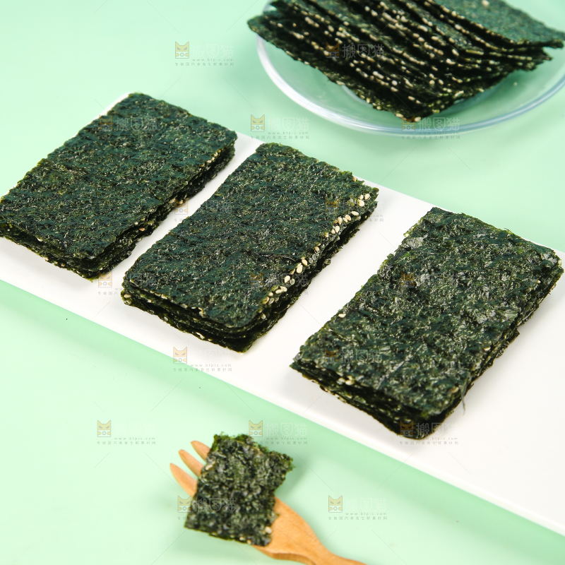 盘子里的海苔片