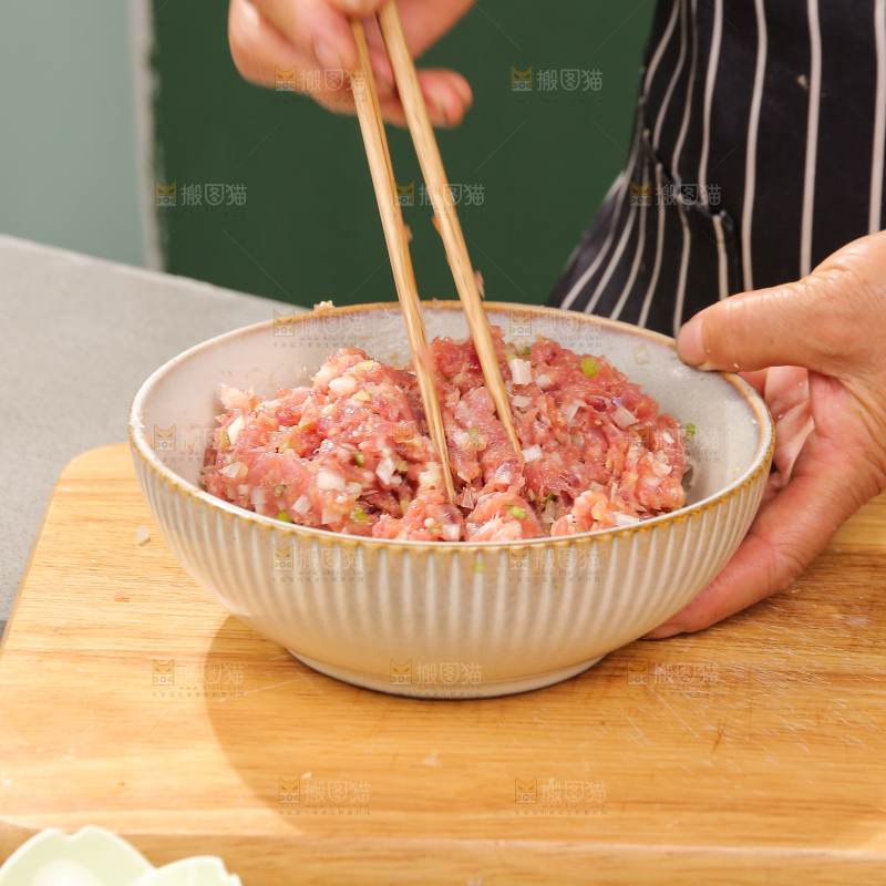 小馄饨制作过程