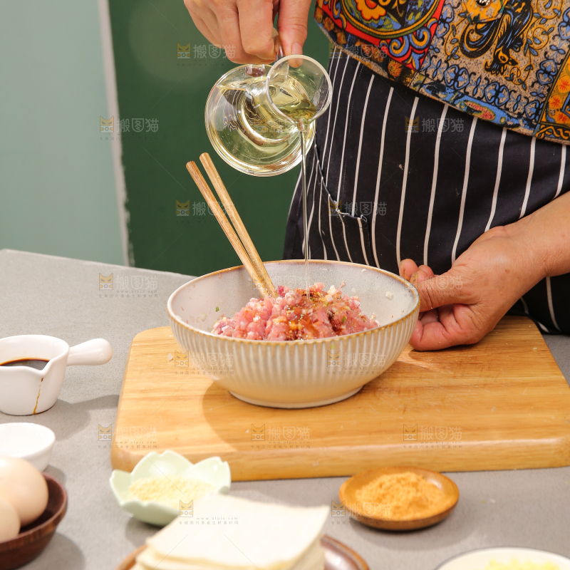 小馄饨制作过程