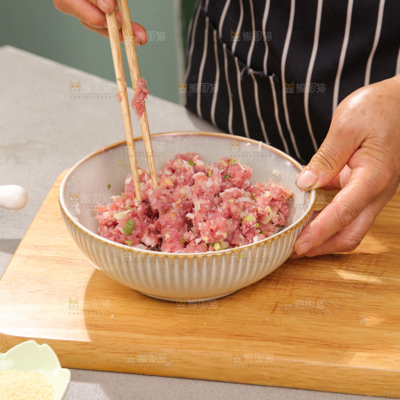小馄饨制作过程