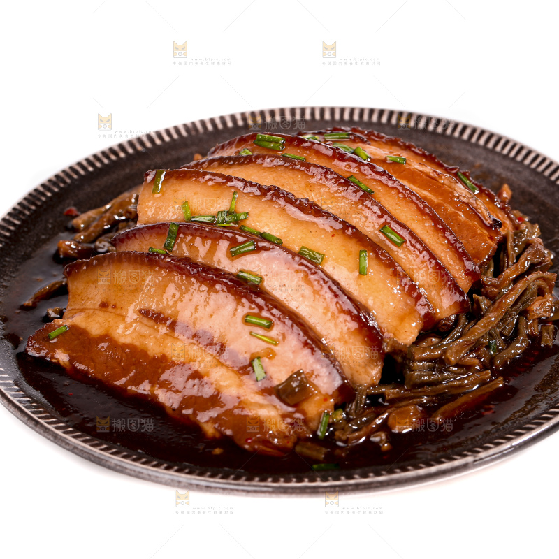 白底上的干豆角扣肉