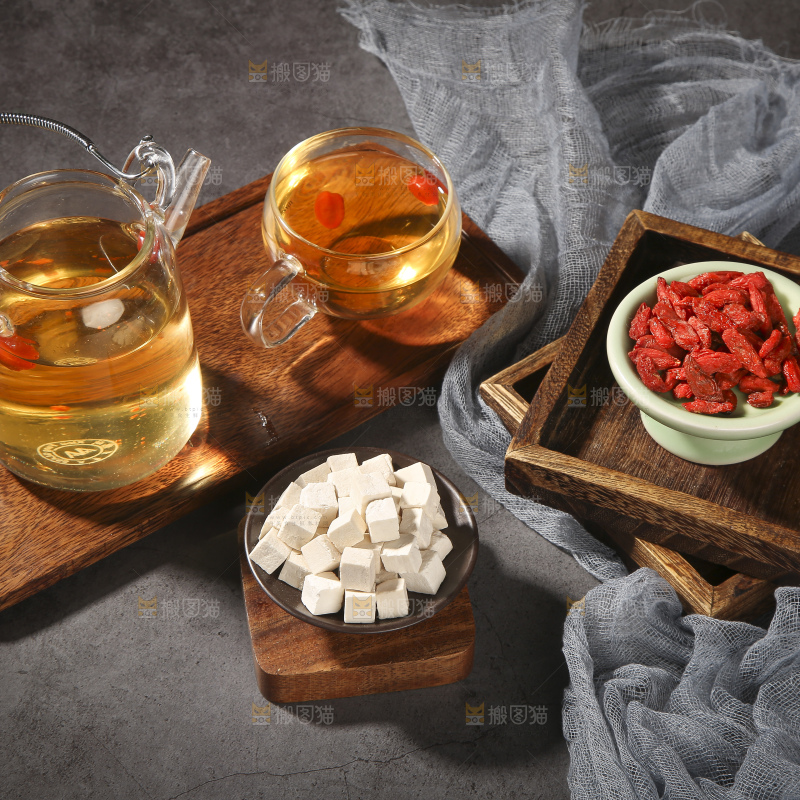 深底上的茯苓