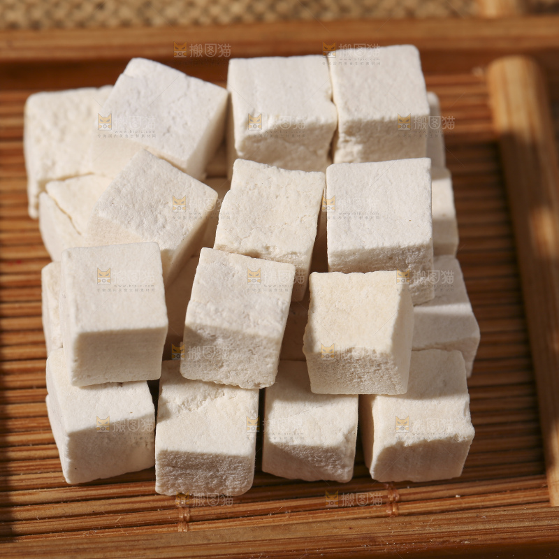 深底上的茯苓
