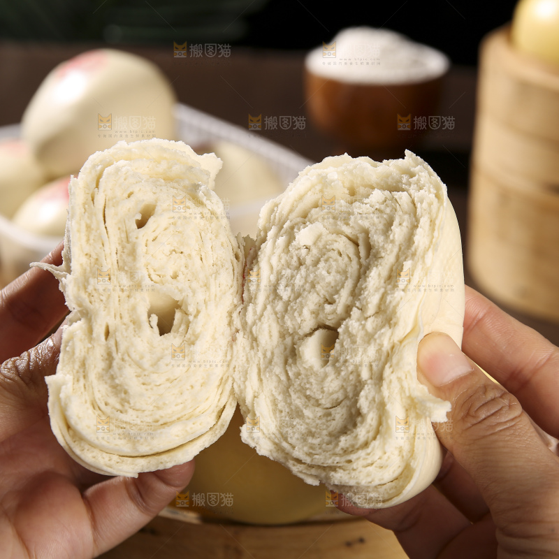 深底上的白面馒头