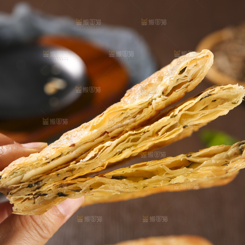 深底上的锅盔