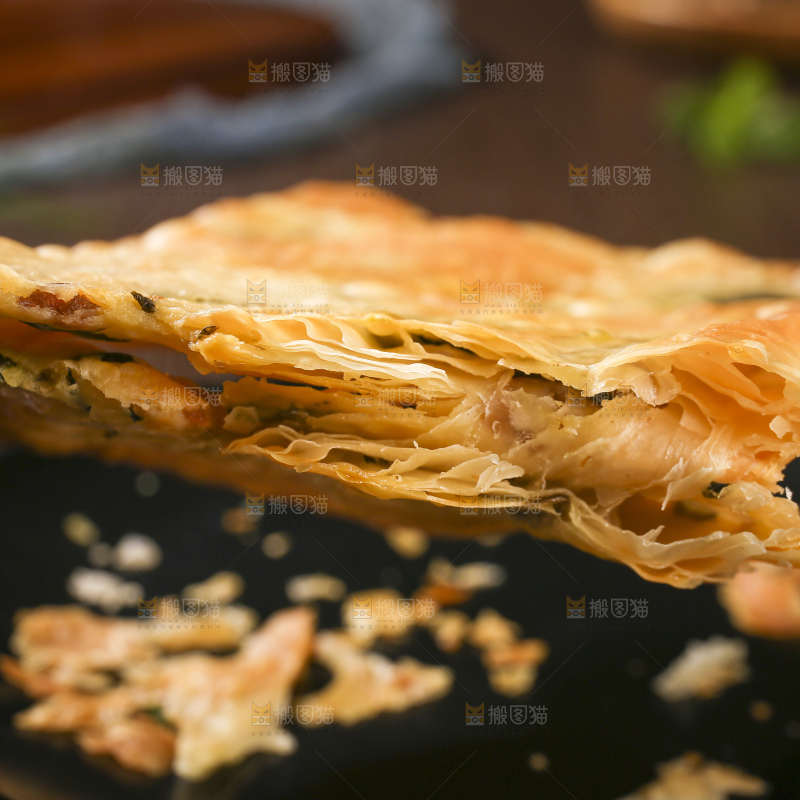 深底上的锅盔