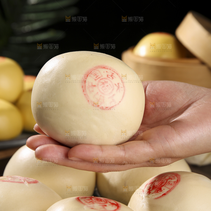 深底上的白面馒头