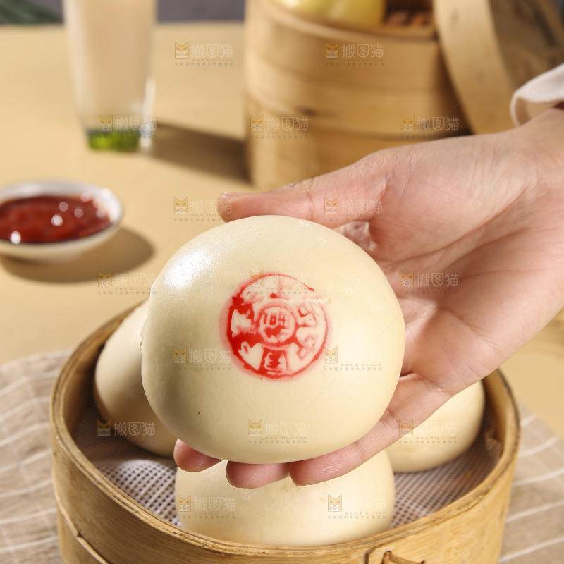 浅底上的白面馒头