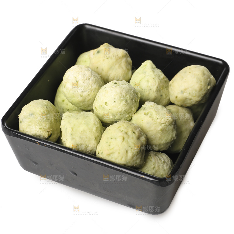 白底上的火锅丸子