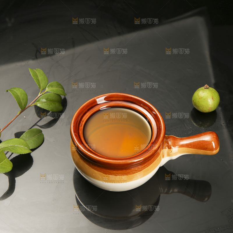 深底上的山茶油