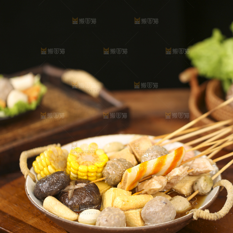 锅里的火锅丸子