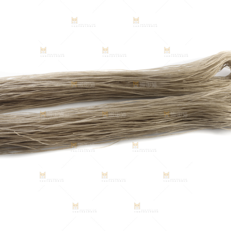 白底上的红薯粉