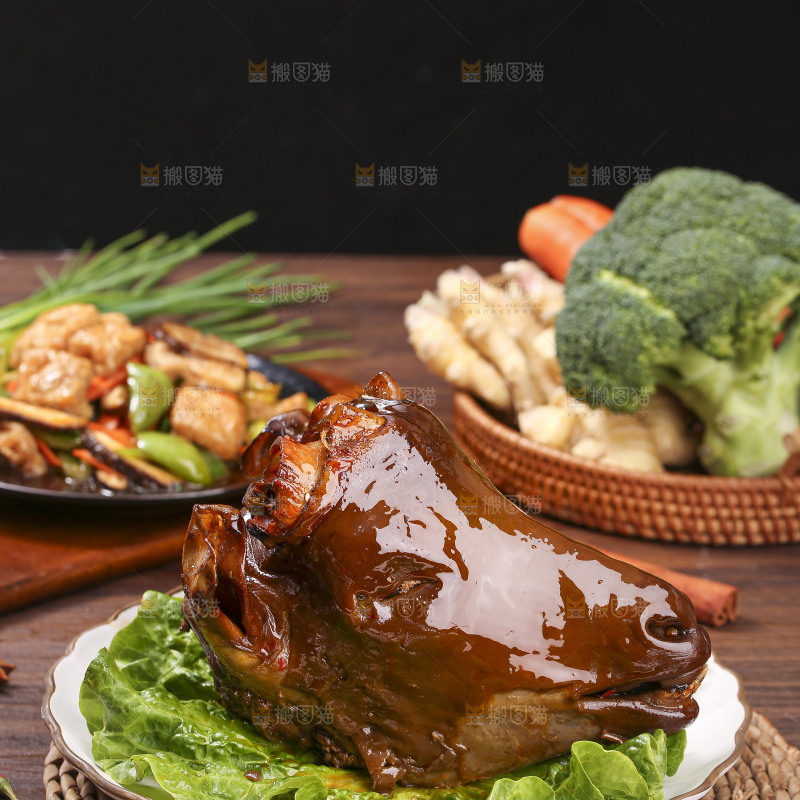 深底上的羊头肉