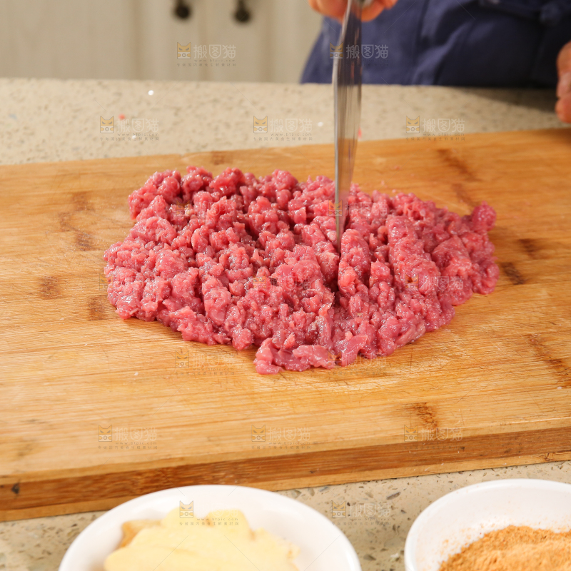 手工牛肉饺子制作