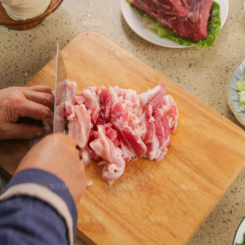 手工牛肉饺子制作