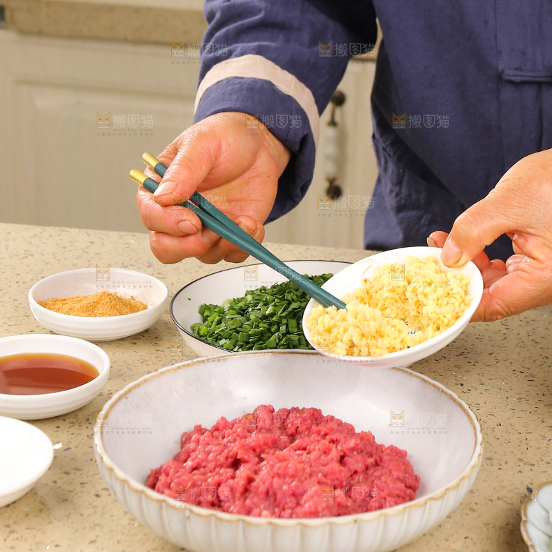 手工牛肉饺子制作