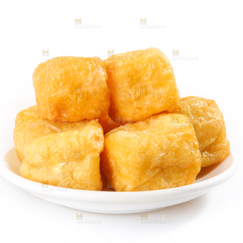 白底上的油豆腐