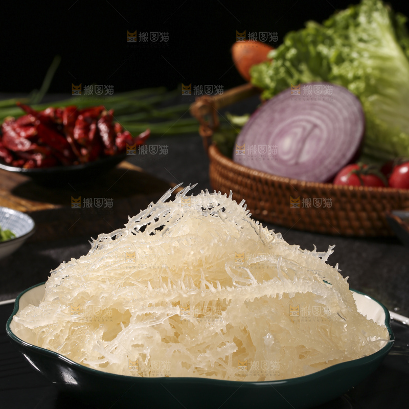 深底上的龙须菜
