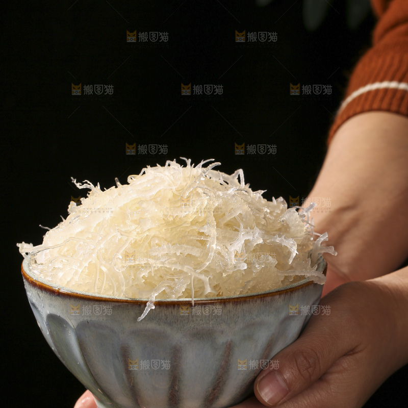 深底上的龙须菜