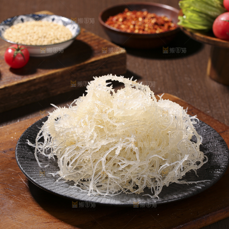 深底上的龙须菜