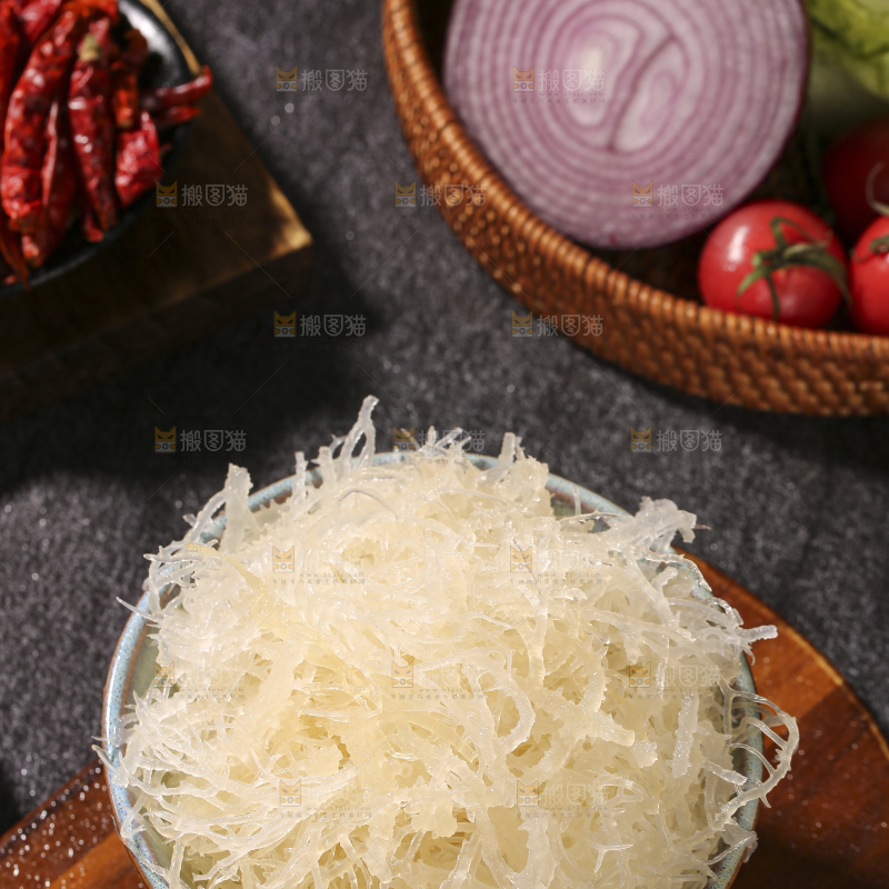 深底上的龙须菜