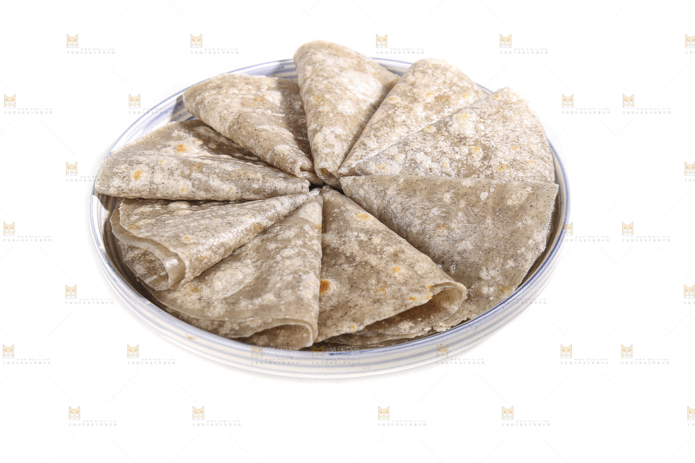 白底上的全麦卷饼