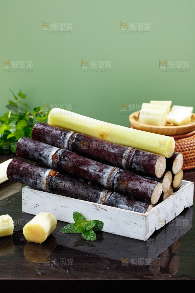 深底上的黑皮甘蔗